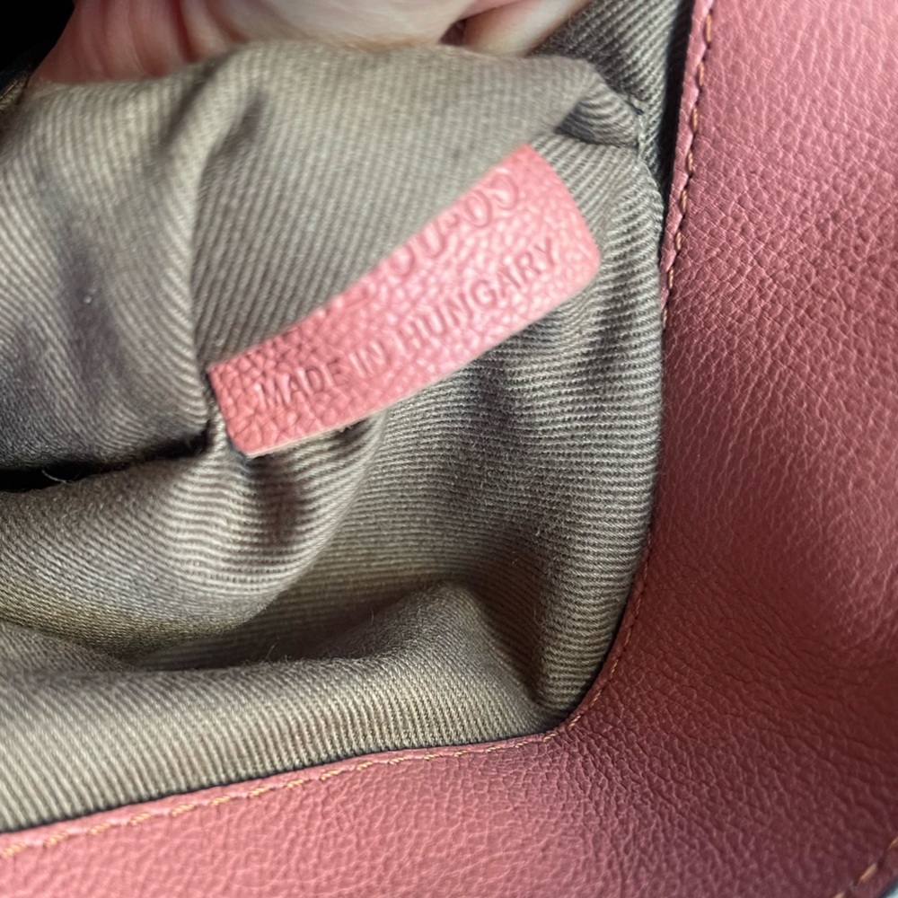 Chloe Coral Pink Elsie Grained Leather Crossbody Bag - Picture 6 of 11